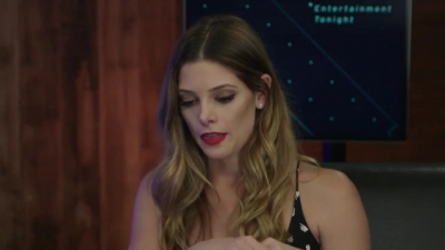 Ashley-Greene-dot-nl_2017EntertainmentTonightFacebookLiveInterview0726.jpg