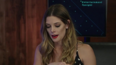 Ashley-Greene-dot-nl_2017EntertainmentTonightFacebookLiveInterview0727.jpg