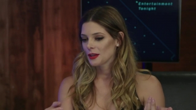 Ashley-Greene-dot-nl_2017EntertainmentTonightFacebookLiveInterview0759.jpg