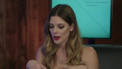 Ashley-Greene-dot-nl_2017EntertainmentTonightFacebookLiveInterview0877.jpg