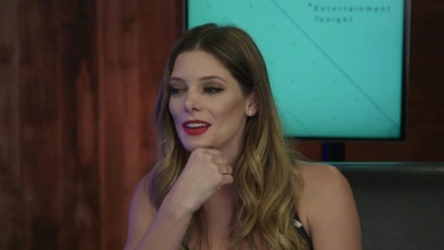 Ashley-Greene-dot-nl_2017EntertainmentTonightFacebookLiveInterview0935.jpg