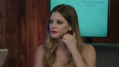 Ashley-Greene-dot-nl_2017EntertainmentTonightFacebookLiveInterview1029.jpg