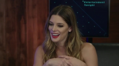 Ashley-Greene-dot-nl_2017EntertainmentTonightFacebookLiveInterview1129.jpg