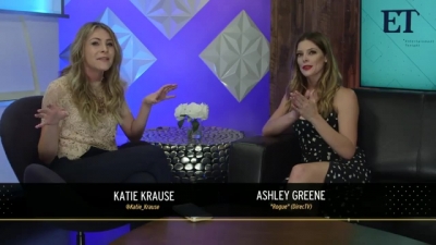 Ashley-Greene-dot-nl_2017EntertainmentTonightFacebookLiveInterview1160.jpg