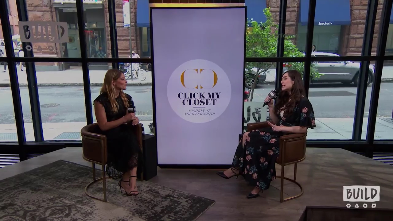 Ashley-Greene-dot-nl_2018AOLBuildSeries0081.jpg
