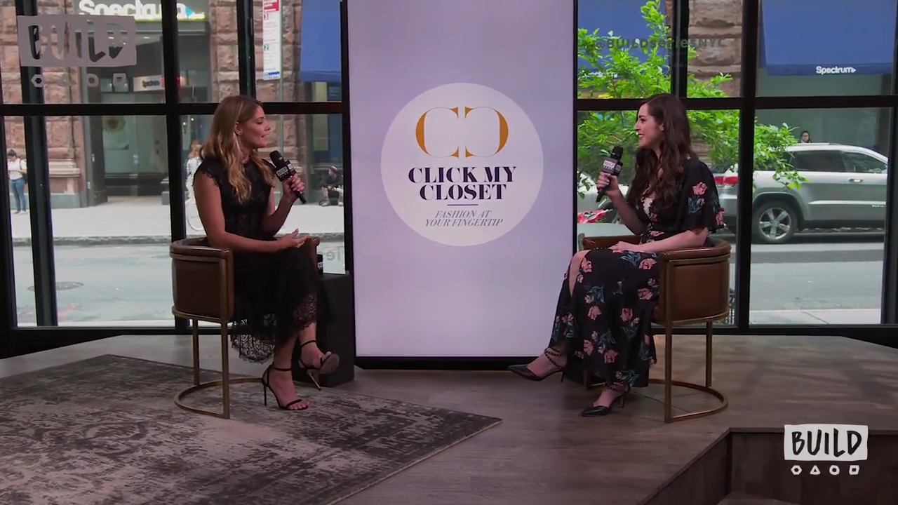 Ashley-Greene-dot-nl_2018AOLBuildSeries0096.jpg