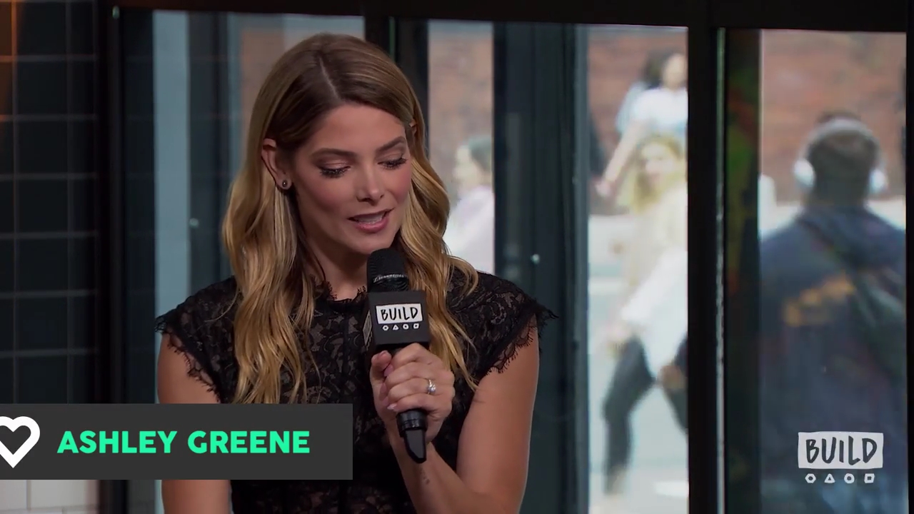 Ashley-Greene-dot-nl_2018AOLBuildSeries0101.jpg