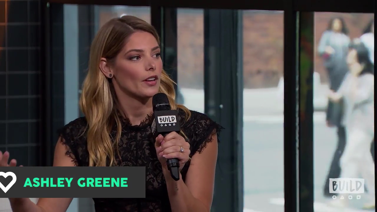Ashley-Greene-dot-nl_2018AOLBuildSeries0103.jpg