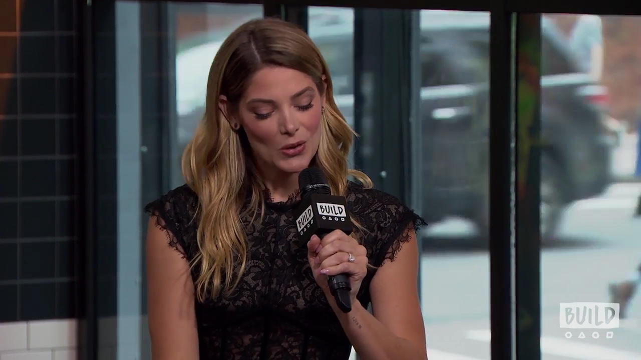 Ashley-Greene-dot-nl_2018AOLBuildSeries0141.jpg
