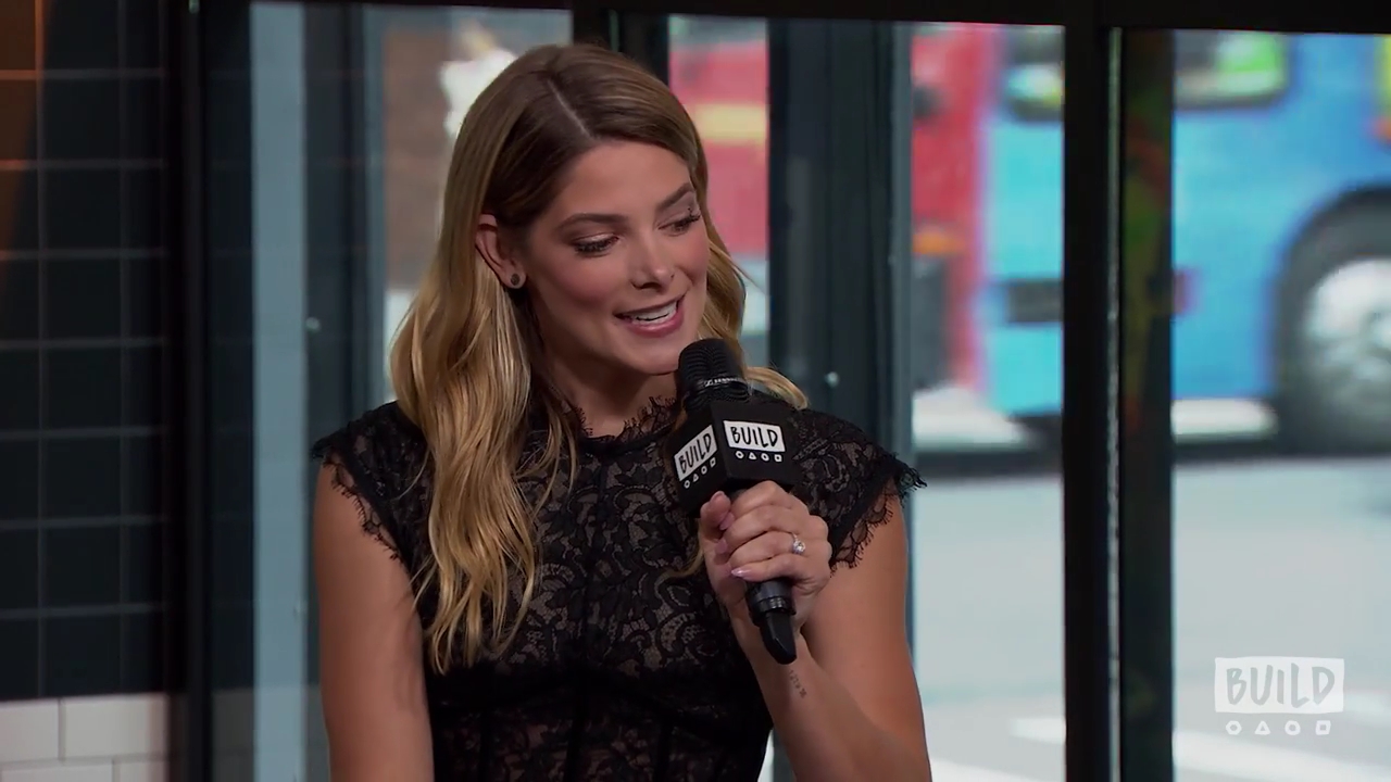 Ashley-Greene-dot-nl_2018AOLBuildSeries0142.jpg