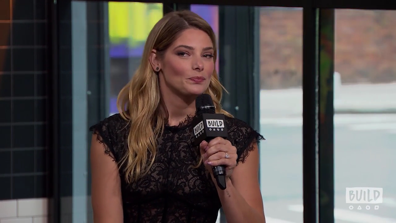 Ashley-Greene-dot-nl_2018AOLBuildSeries0144.jpg