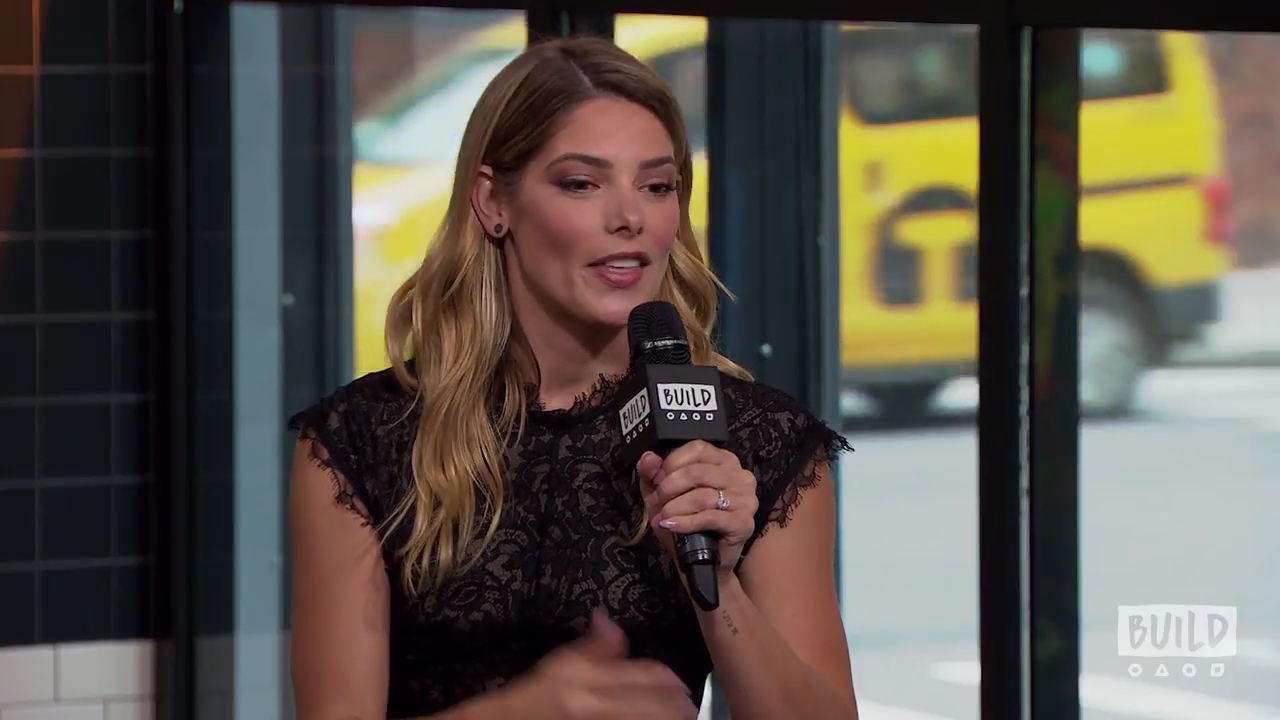 Ashley-Greene-dot-nl_2018AOLBuildSeries0146.jpg