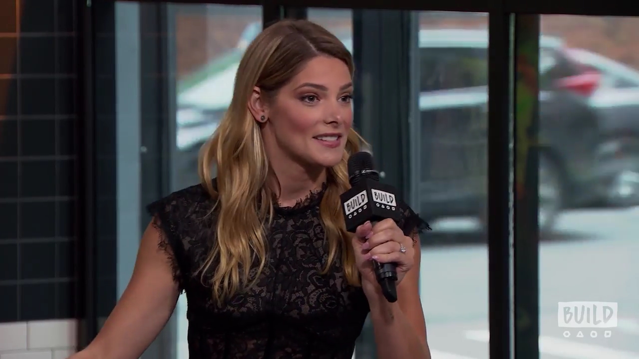 Ashley-Greene-dot-nl_2018AOLBuildSeries0152.jpg