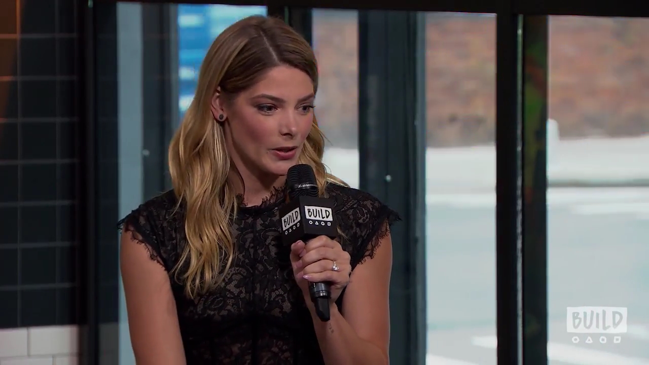 Ashley-Greene-dot-nl_2018AOLBuildSeries0158.jpg