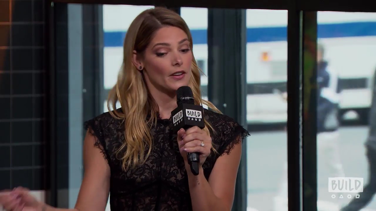 Ashley-Greene-dot-nl_2018AOLBuildSeries0161.jpg
