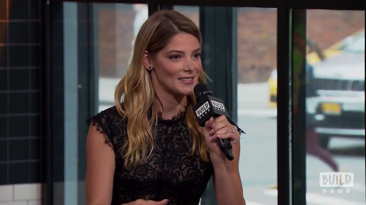 Ashley-Greene-dot-nl_2018AOLBuildSeries0173.jpg