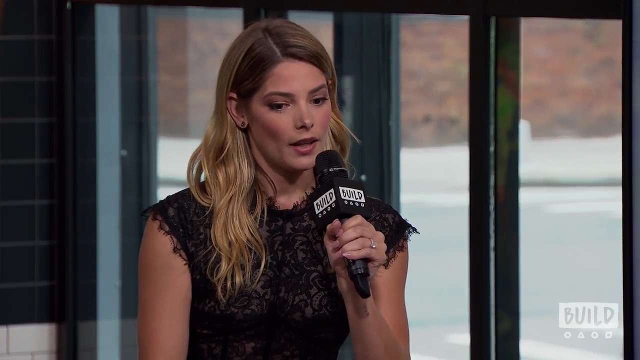 Ashley-Greene-dot-nl_2018AOLBuildSeries0190.jpg