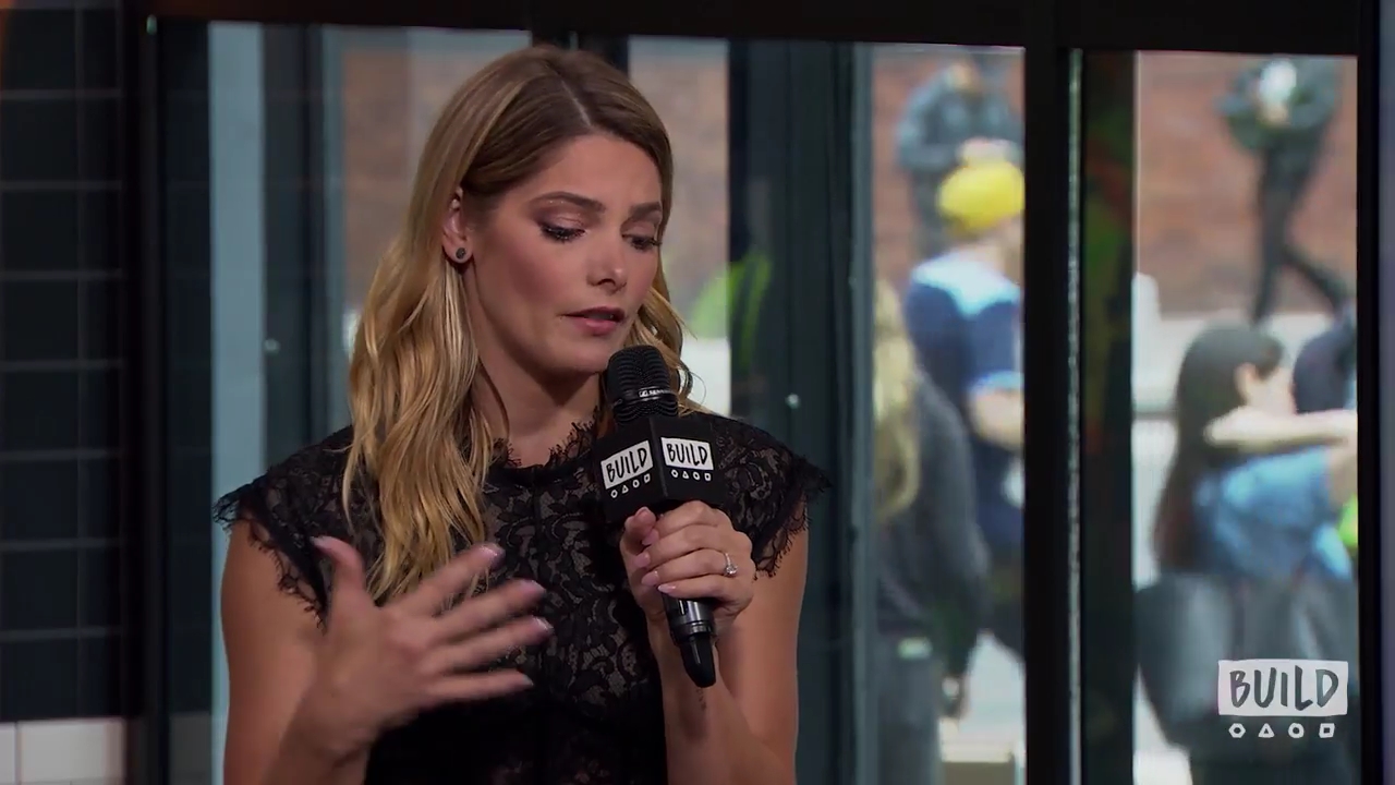 Ashley-Greene-dot-nl_2018AOLBuildSeries0272.jpg