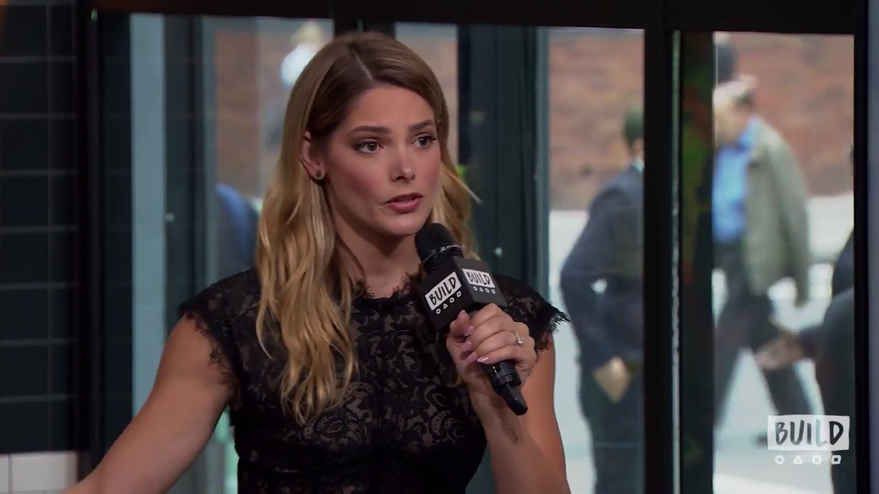 Ashley-Greene-dot-nl_2018AOLBuildSeries0301.jpg