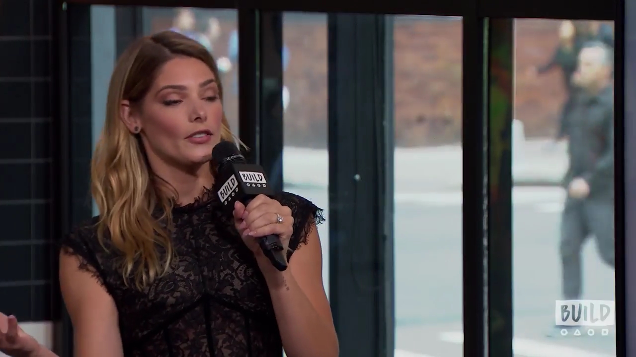 Ashley-Greene-dot-nl_2018AOLBuildSeries0328.jpg
