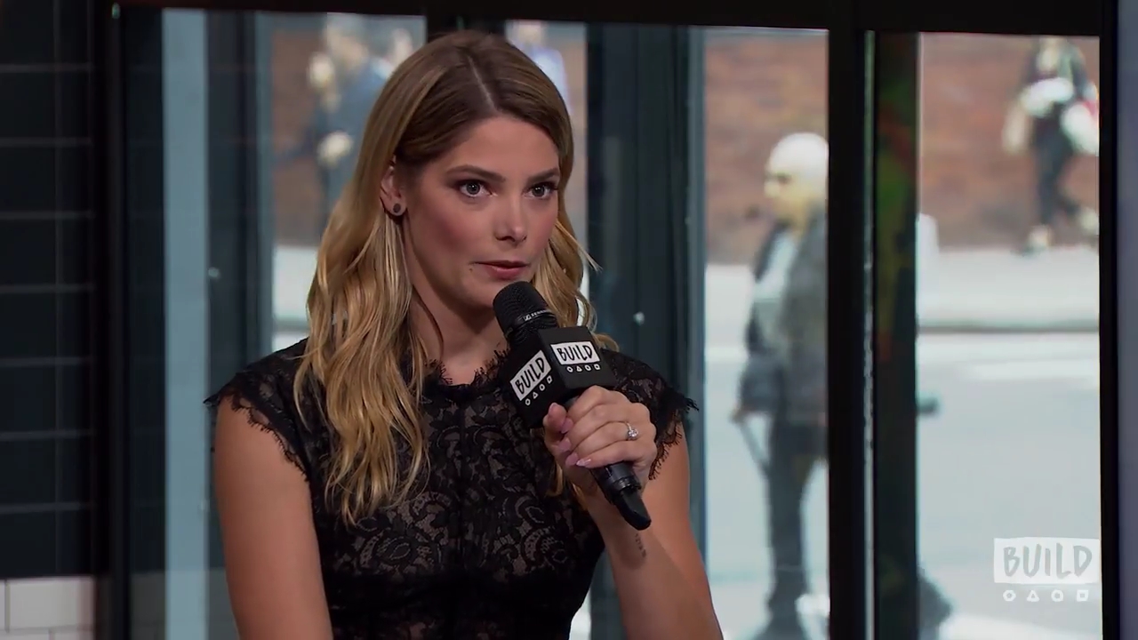 Ashley-Greene-dot-nl_2018AOLBuildSeries0331.jpg