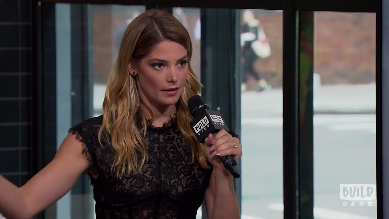 Ashley-Greene-dot-nl_2018AOLBuildSeries0333.jpg