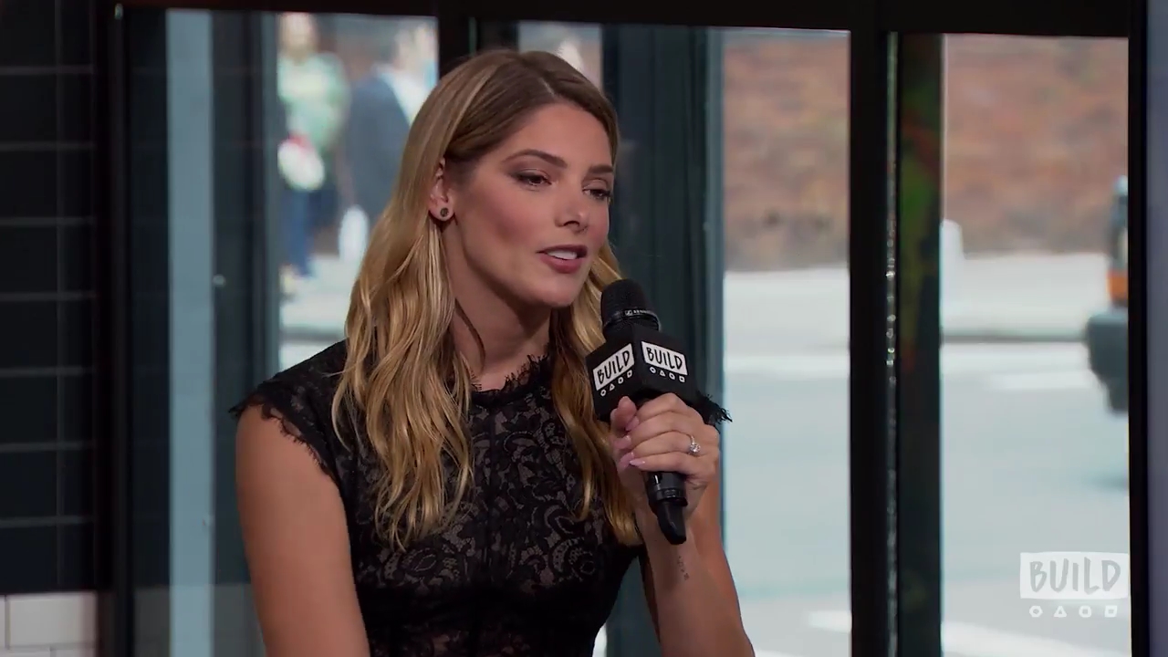 Ashley-Greene-dot-nl_2018AOLBuildSeries0336.jpg