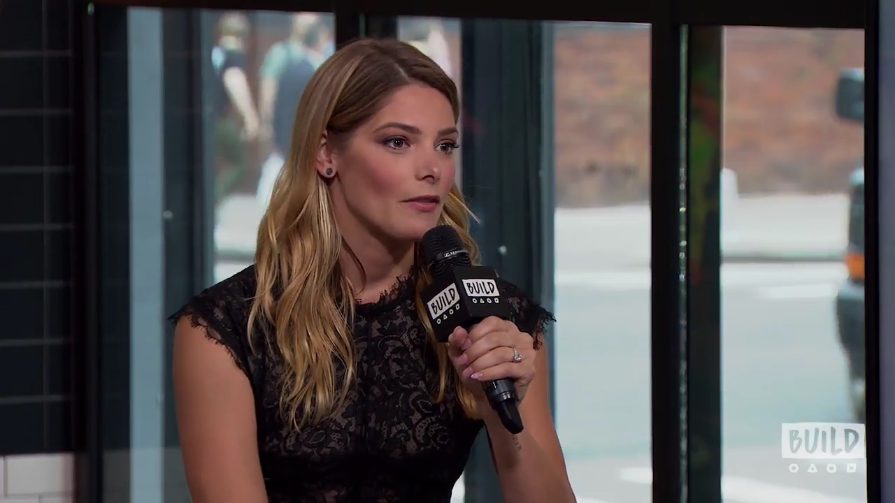 Ashley-Greene-dot-nl_2018AOLBuildSeries0337.jpg