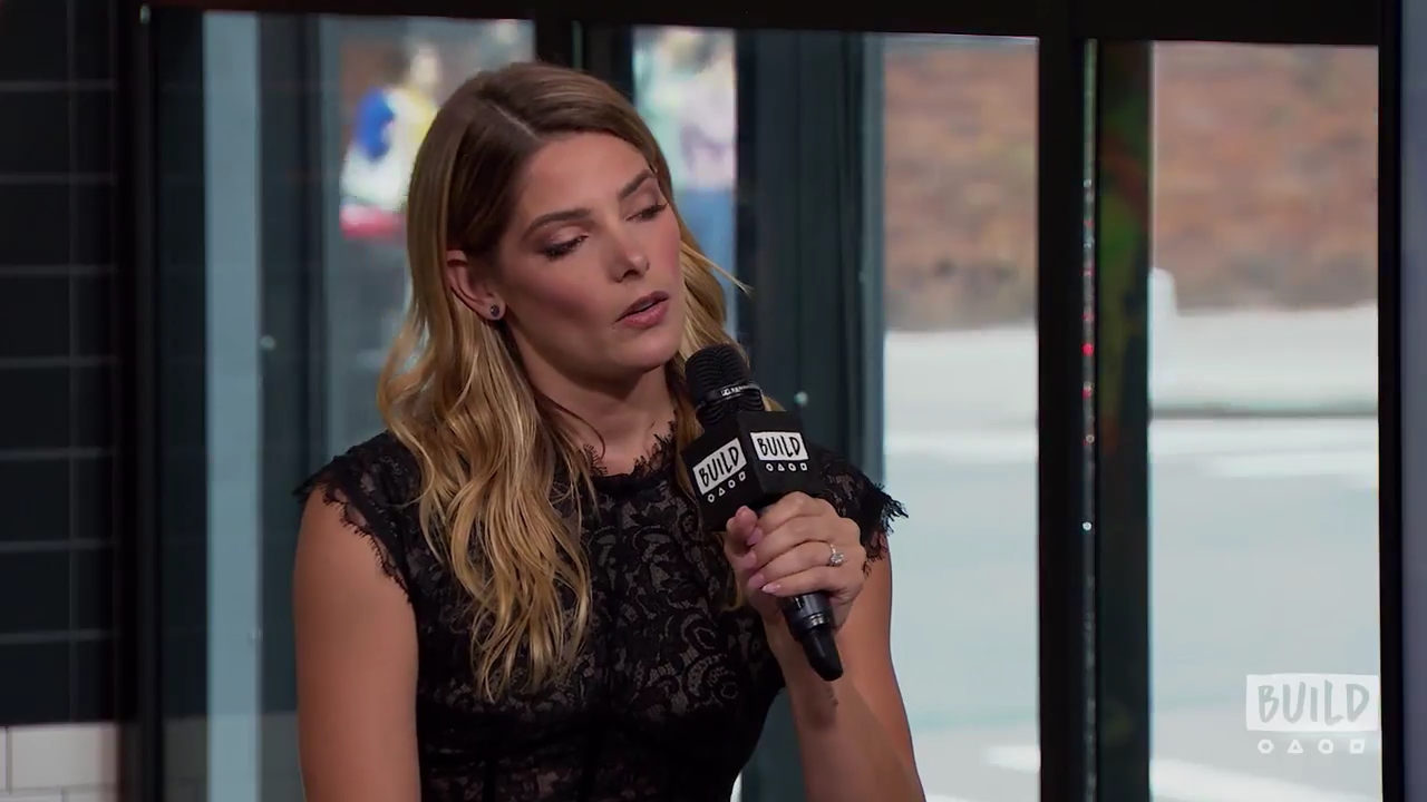 Ashley-Greene-dot-nl_2018AOLBuildSeries0341.jpg