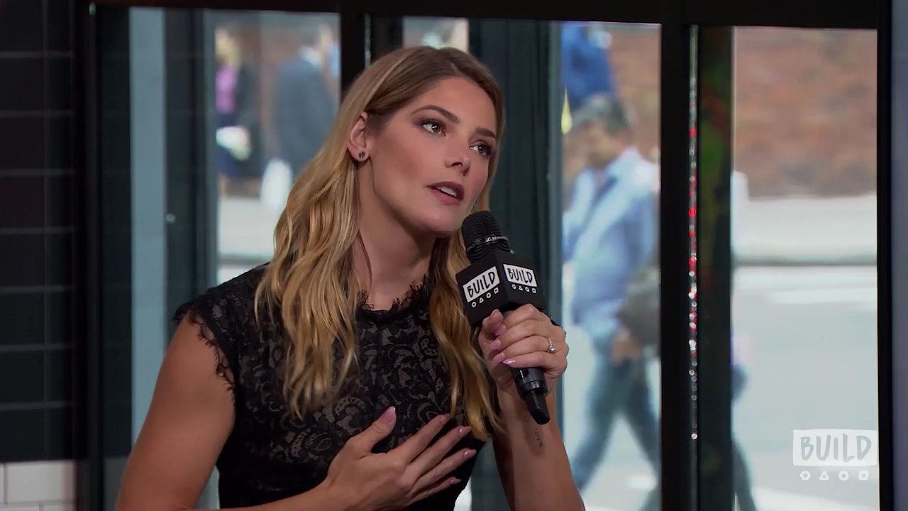 Ashley-Greene-dot-nl_2018AOLBuildSeries0346.jpg