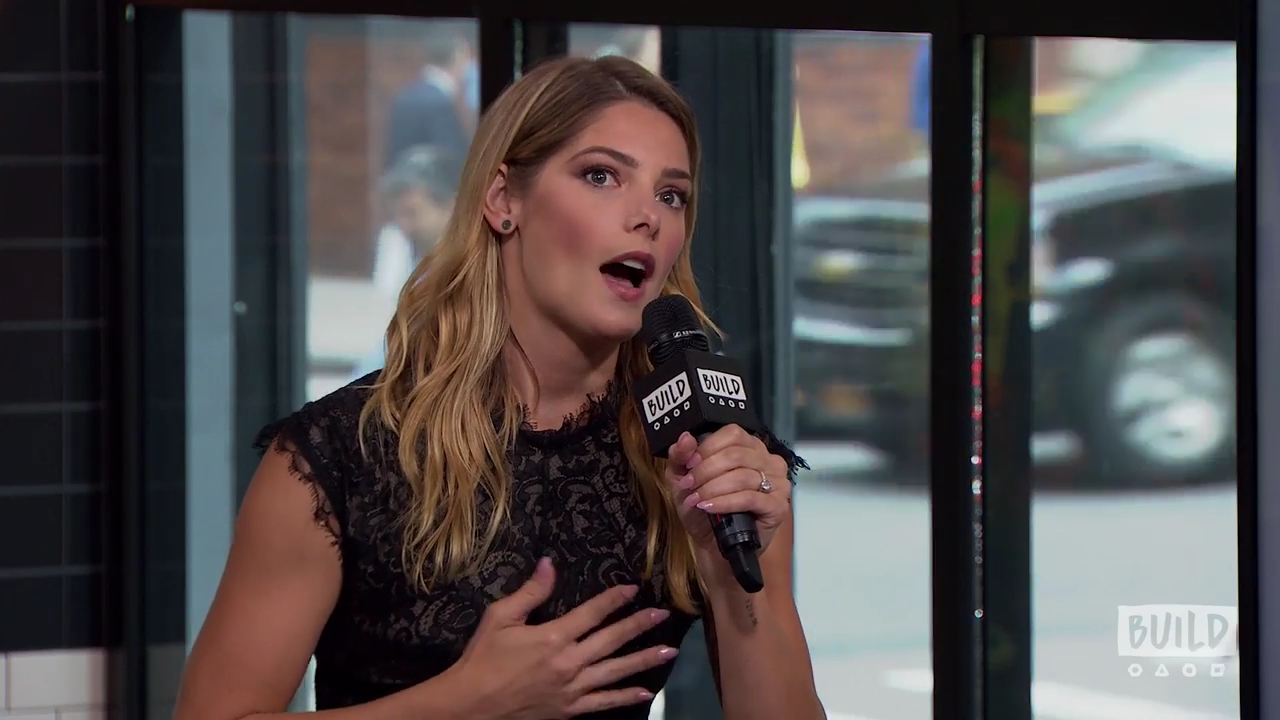 Ashley-Greene-dot-nl_2018AOLBuildSeries0347.jpg