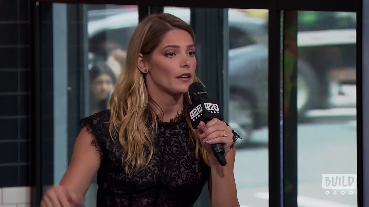 Ashley-Greene-dot-nl_2018AOLBuildSeries0350.jpg
