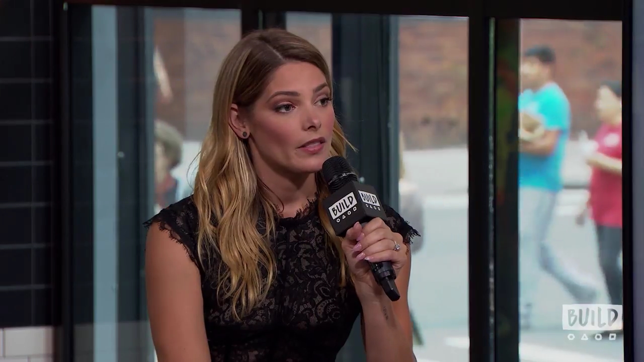 Ashley-Greene-dot-nl_2018AOLBuildSeries0389.jpg