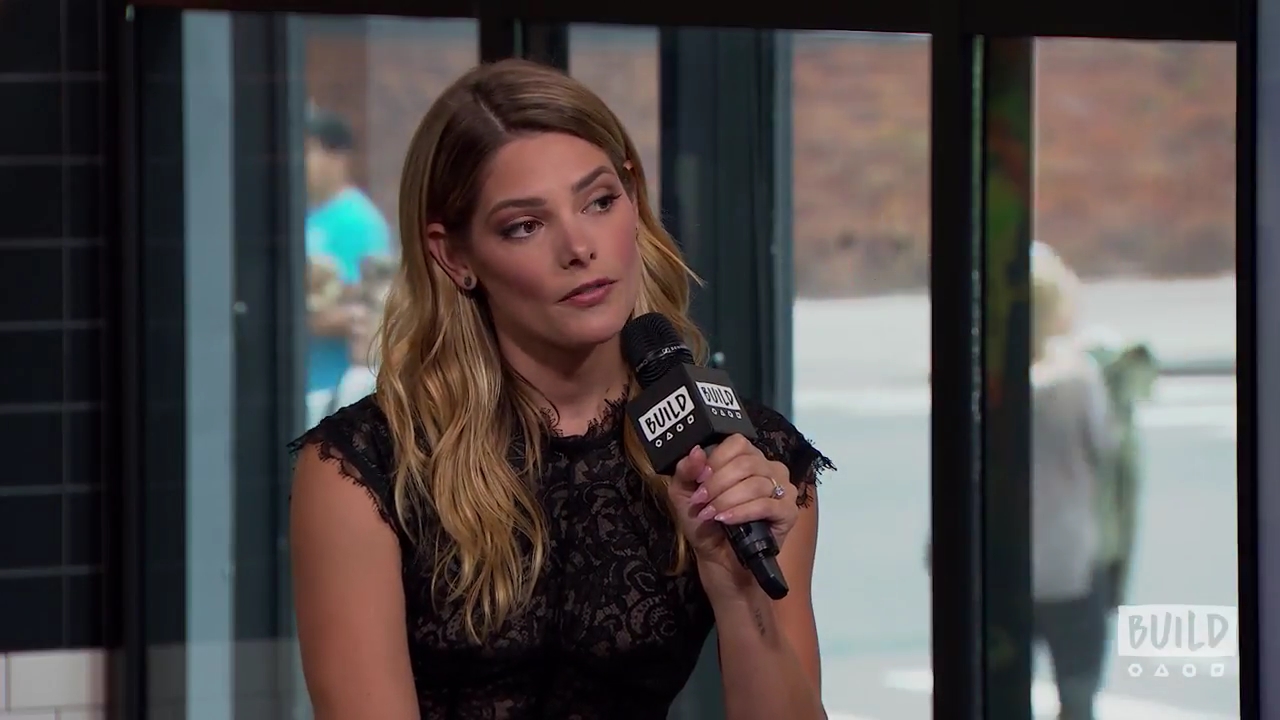 Ashley-Greene-dot-nl_2018AOLBuildSeries0391.jpg