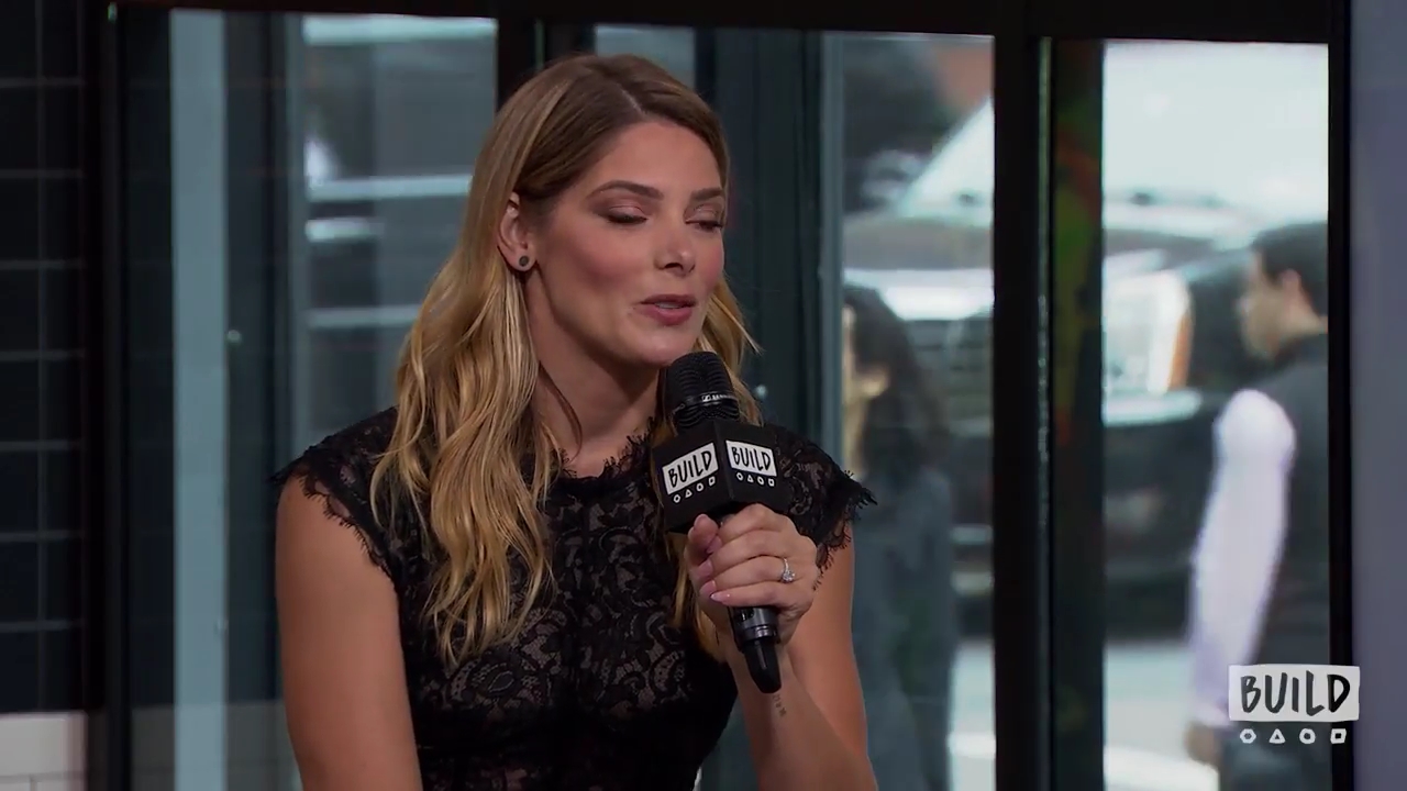 Ashley-Greene-dot-nl_2018AOLBuildSeries0422.jpg
