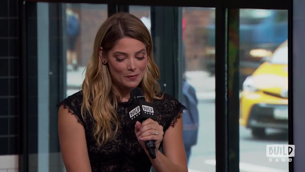Ashley-Greene-dot-nl_2018AOLBuildSeries0427.jpg