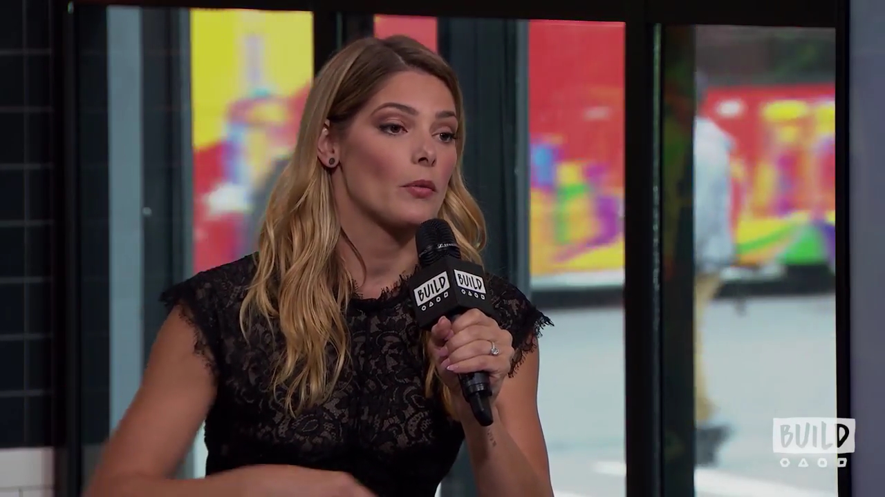 Ashley-Greene-dot-nl_2018AOLBuildSeries0440.jpg