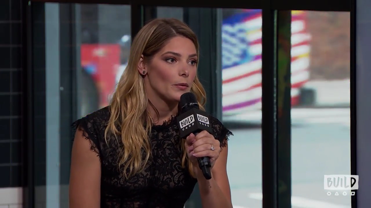 Ashley-Greene-dot-nl_2018AOLBuildSeries0441.jpg