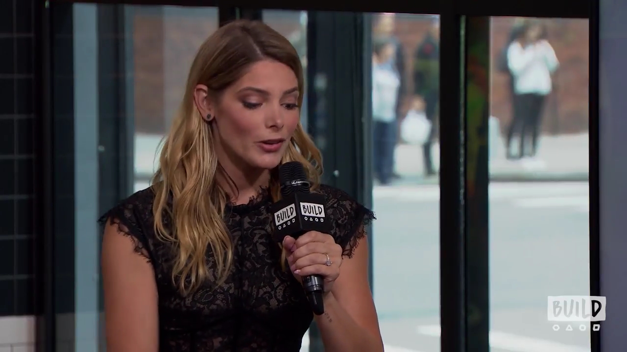 Ashley-Greene-dot-nl_2018AOLBuildSeries0541.jpg