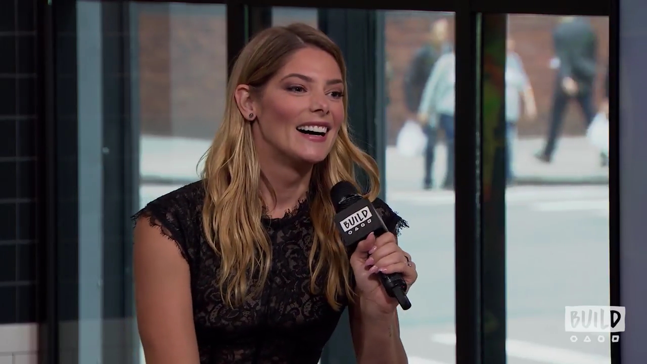 Ashley-Greene-dot-nl_2018AOLBuildSeries0550.jpg