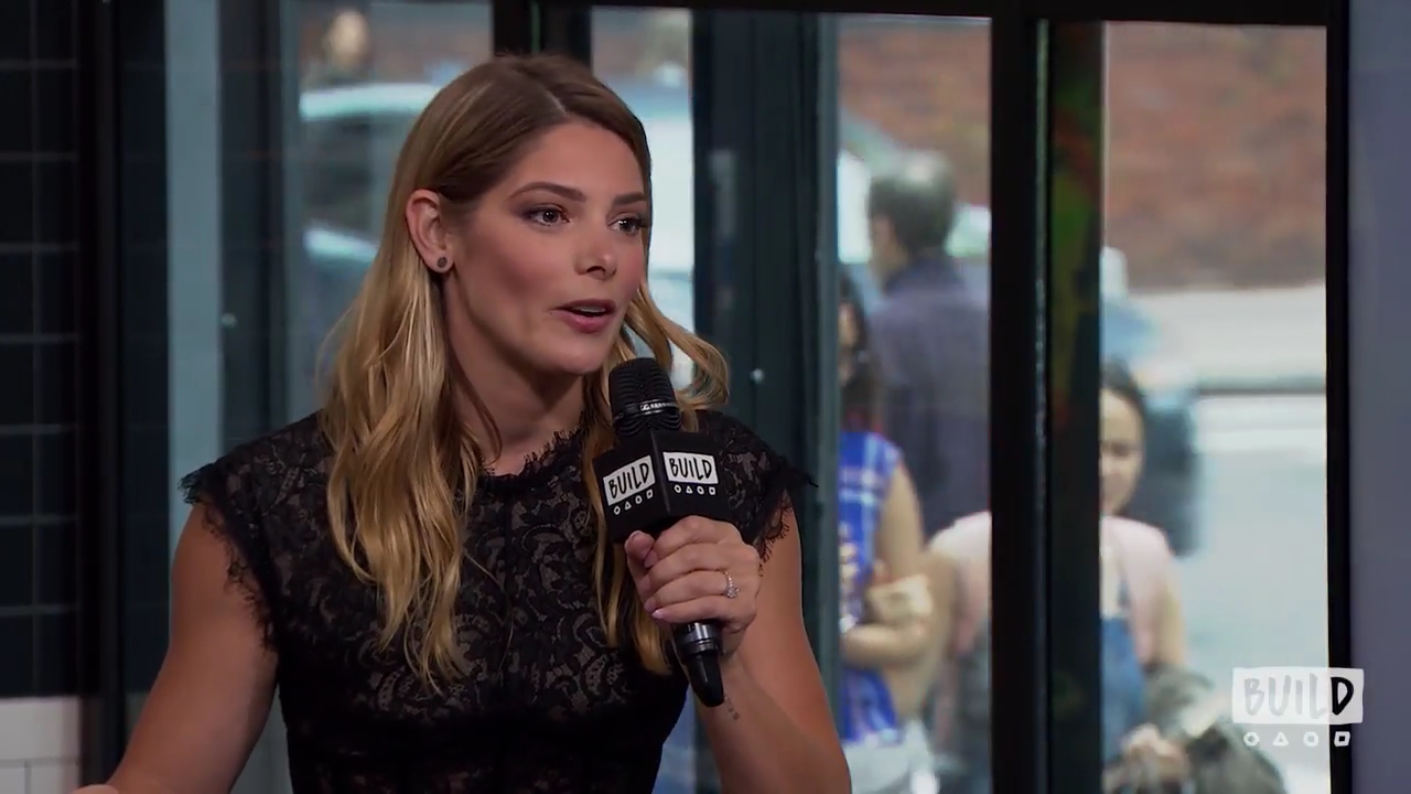 Ashley-Greene-dot-nl_2018AOLBuildSeries0569.jpg