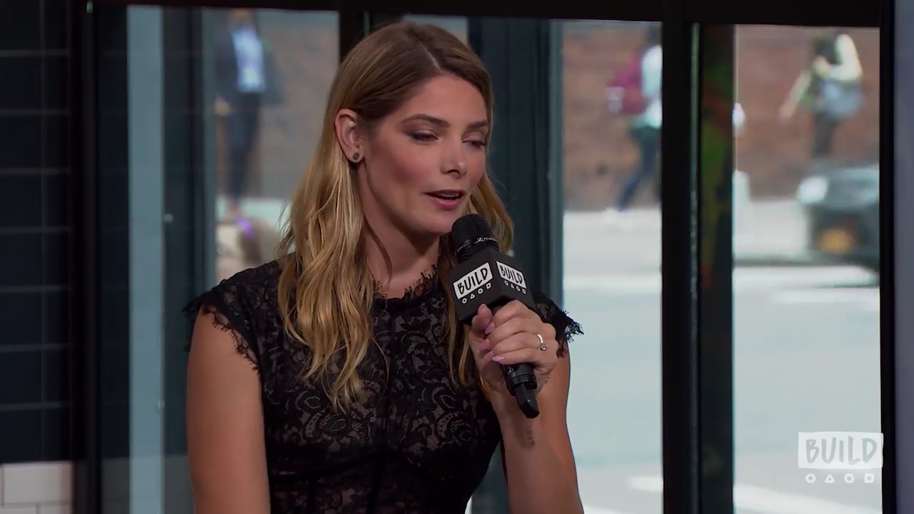Ashley-Greene-dot-nl_2018AOLBuildSeries0602.jpg