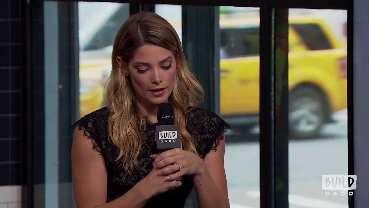 Ashley-Greene-dot-nl_2018AOLBuildSeries0631.jpg