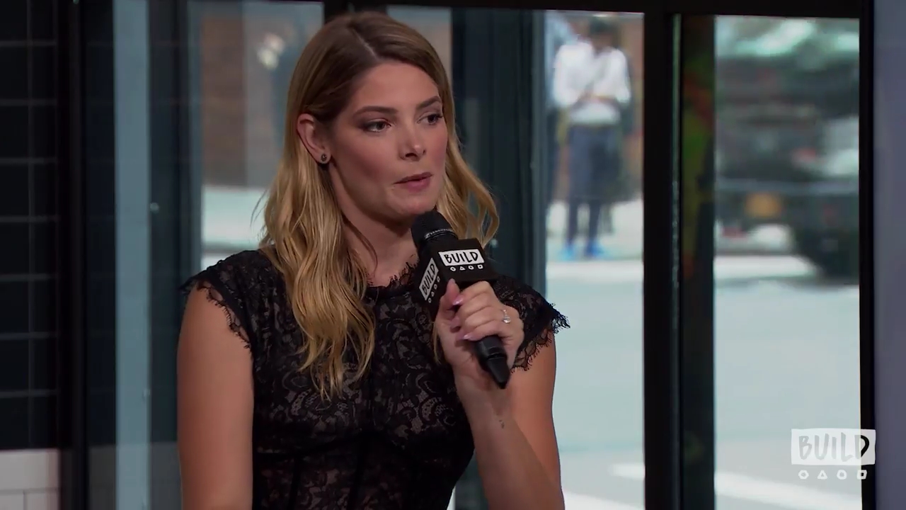 Ashley-Greene-dot-nl_2018AOLBuildSeries0687.jpg