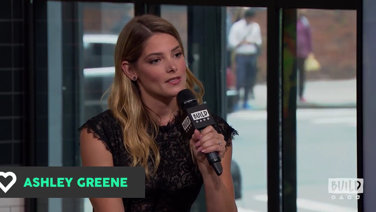 Ashley-Greene-dot-nl_2018AOLBuildSeries0695.jpg