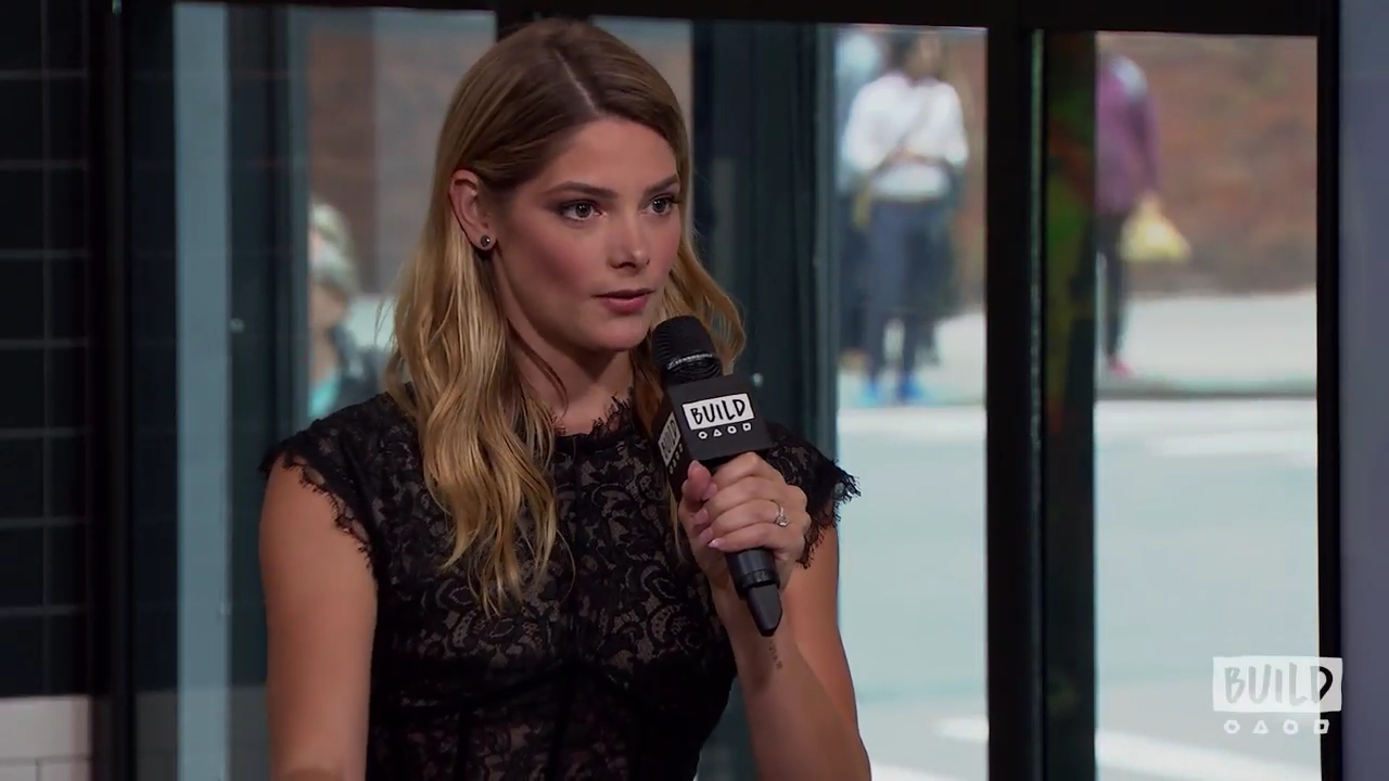 Ashley-Greene-dot-nl_2018AOLBuildSeries0697.jpg