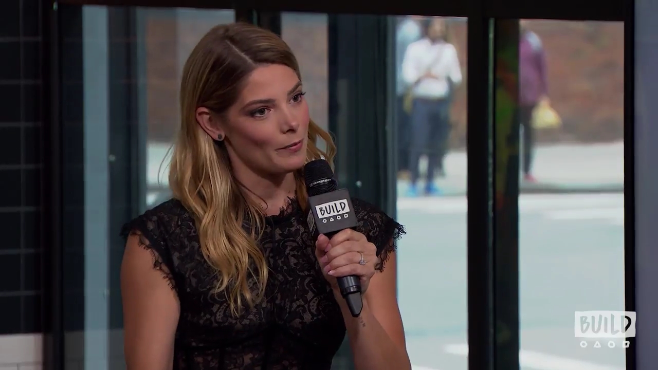Ashley-Greene-dot-nl_2018AOLBuildSeries0698.jpg