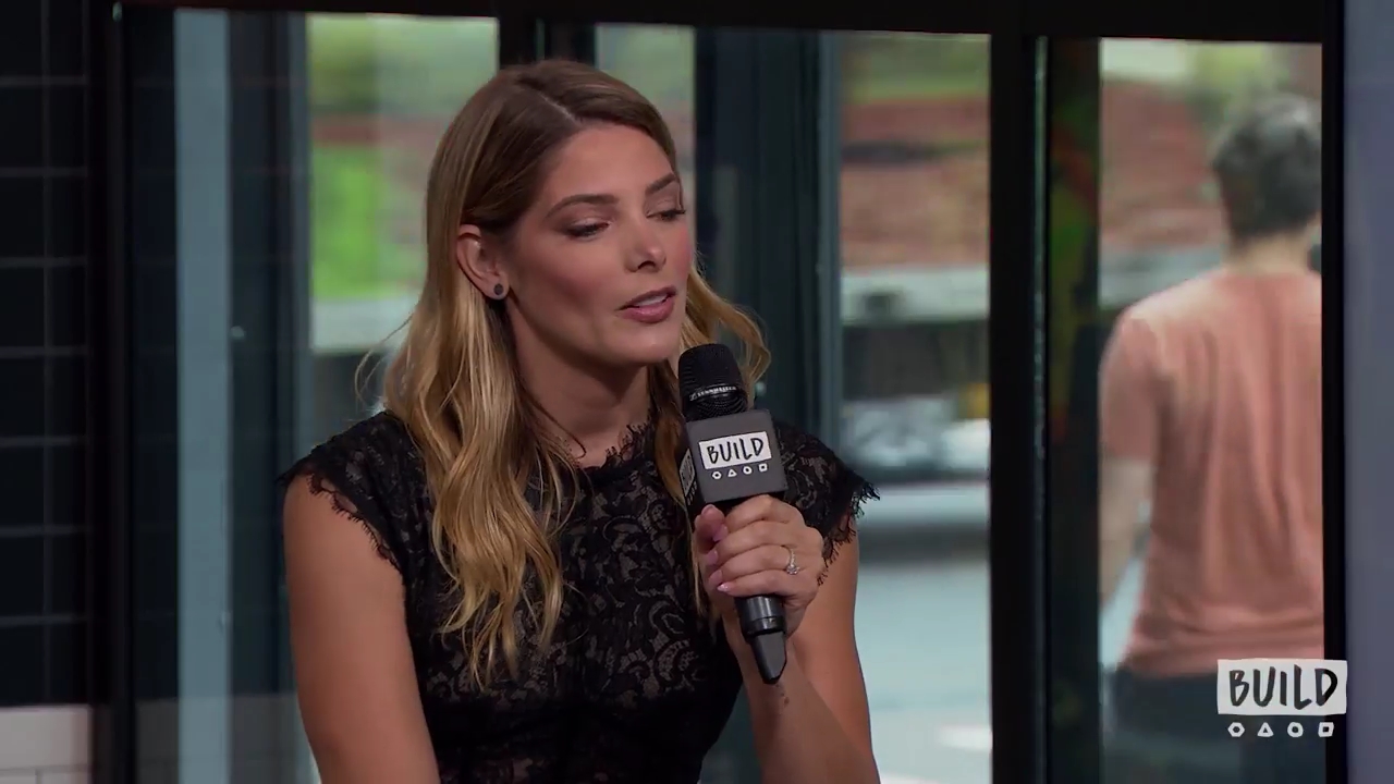 Ashley-Greene-dot-nl_2018AOLBuildSeries0714.jpg