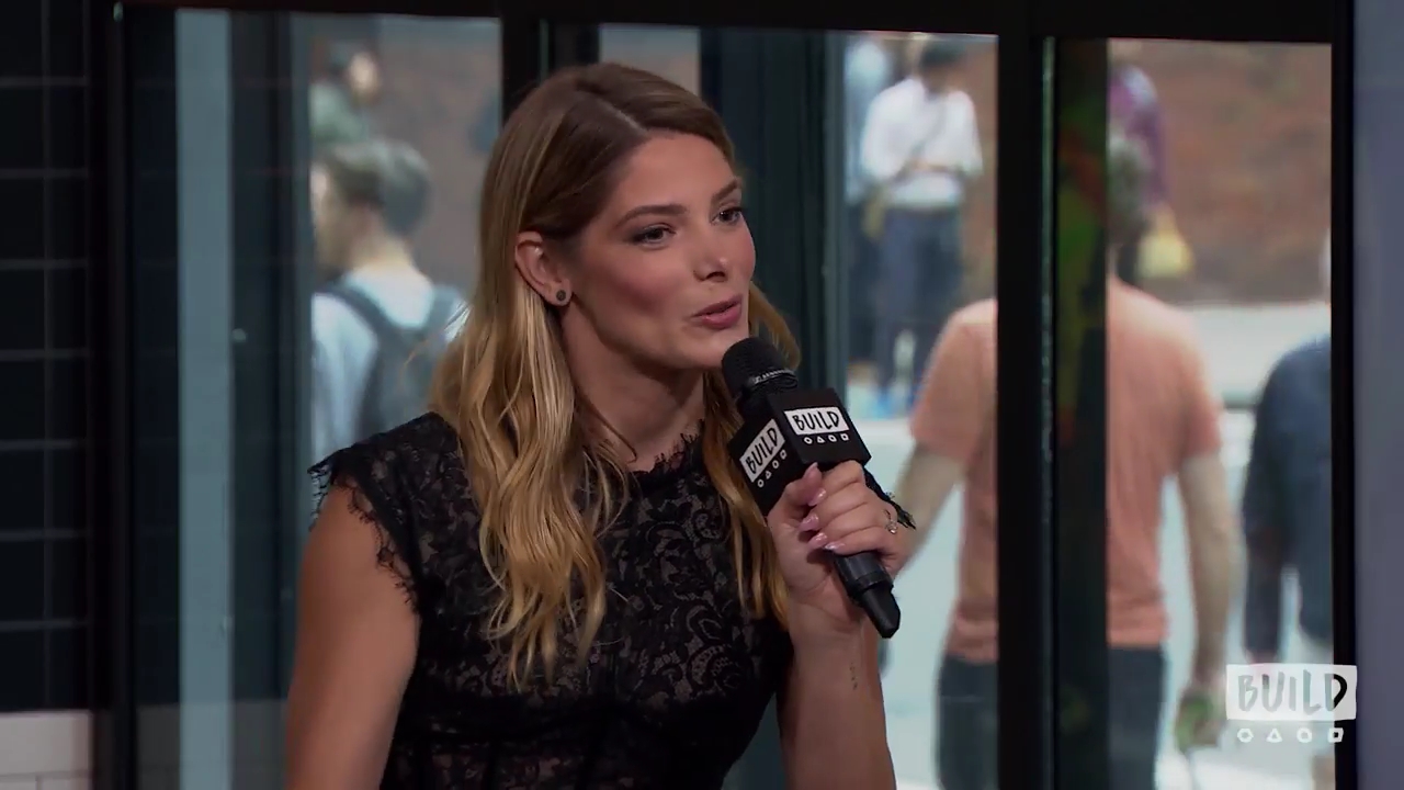 Ashley-Greene-dot-nl_2018AOLBuildSeries0715.jpg