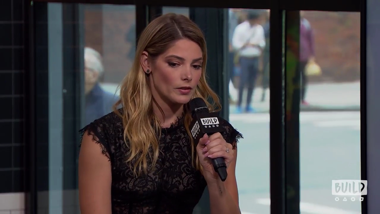 Ashley-Greene-dot-nl_2018AOLBuildSeries0726.jpg